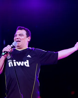 Carlos Mencia Lexington