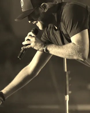 Cole Swindell Lexington