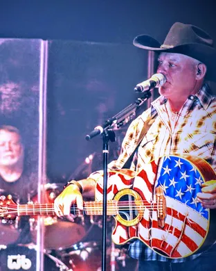 John Michael Montgomery Lexington