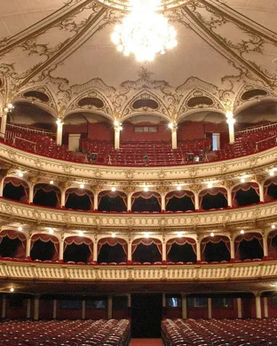 UK Opera Lexington